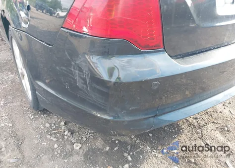 2010 Ford Fusion Se z USA, uszkodzony, nr VIN 3FAHP0HA8AR226807